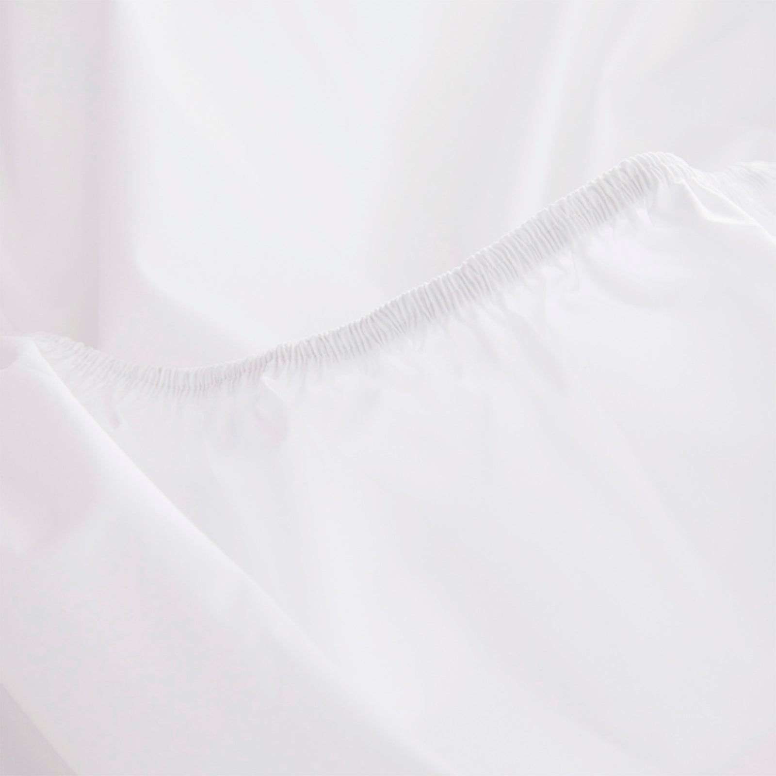 Le drap-housse en satin de coton bio - Blanc