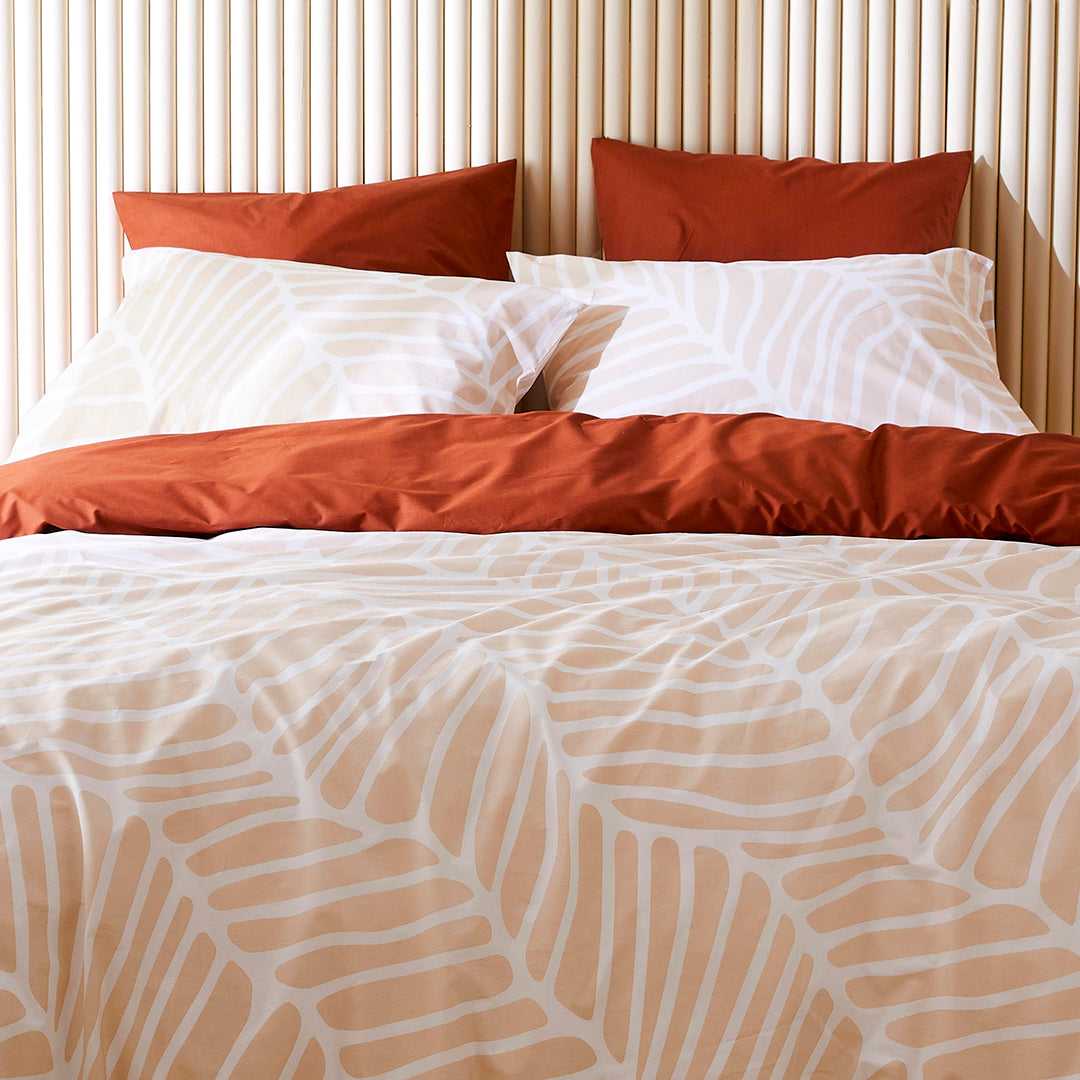 La housse de couette en percale de coton bio - Dunes beige et terracotta